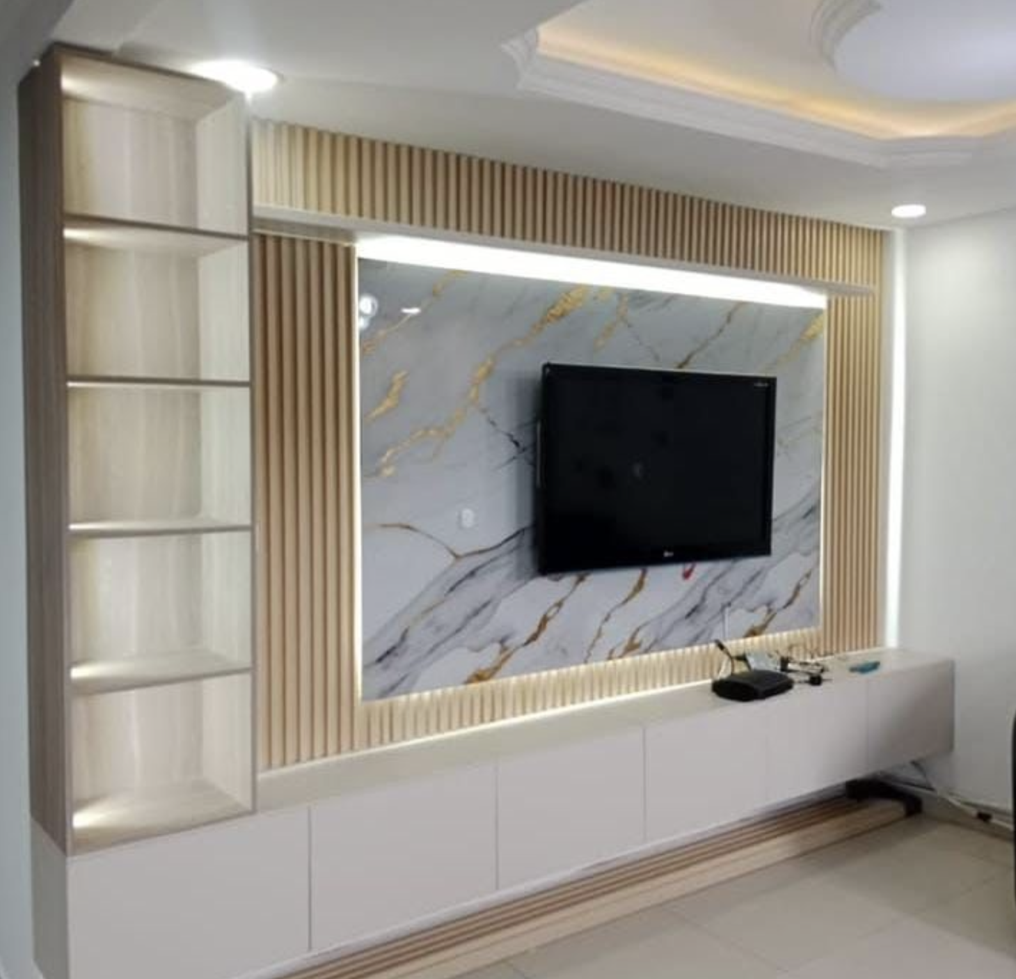 Mueble de TV con diseño moderno.